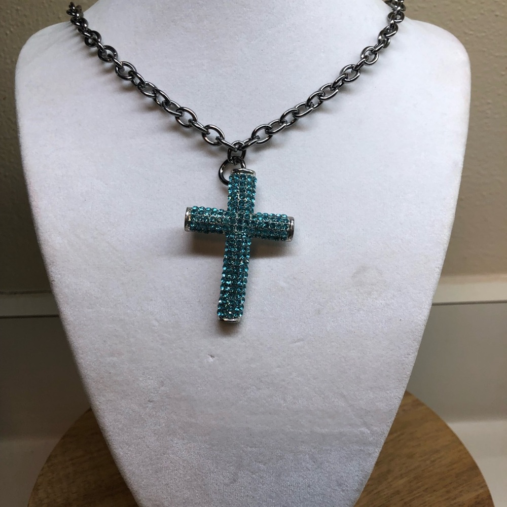 Elegant Silver and Blue Cross Pendant Necklace